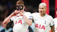 Tottenham thắng liên tiếp để áp sát trở lại tốp 4