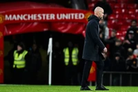 'Chiến binh' Ten Hag thề sẽ giải quyết khủng hoảng Man United