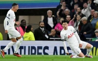 Đội trưởng Son Heung-min tỏa sáng, Tottenham trở lại ngôi đầu