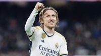 Real Madrid sắp gia hạn với Modric: Cần giữ một biểu tượng?