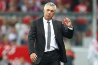 Ancelotti tiếp tục đau đầu vì khủng hoảng nhân sự