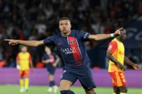 Truyền thông loan tin: Real Madrid đáp ứng yêu cầu chuyển nhượng Mbappe của PSG