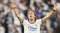 Modric từ chối đề nghị “lớn nhất từ trước đến nay” để ở lại Real Madrid