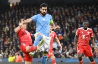 Đại diện Gundogan bác tin đạt thỏa thuận với Barca