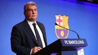 Laporta thề bảo vệ Barca “đến giọt máu cuối cùng” 