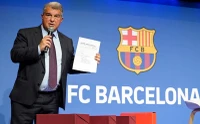 Chủ tịch Barca đăng đàn làm rõ cáo buộc mua trọng tài