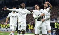 Real Madrid thu hẹp cách biệt với ngôi đầu