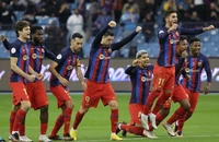 Barca thiết lập “Siêu kinh điển” ở chung kết Siêu cúp 