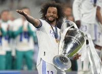 Marcelo chia tay Real Madrid trong hạnh phúc