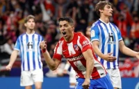 Suarez giải cứu Atletico, Sociedad duy trì ngôi đầu