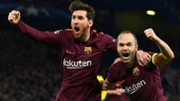 Chủ tịch Barca không loại trừ khả năng đón Messi và Iniesta trở lại