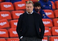 Koeman khó chịu về câu chuyện tương lai