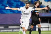 Real giờ mất thêm “trọng pháo” Benzema