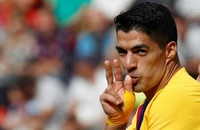 Luis Suarez đã sẵn sàng trở lại cùng Leo Messi