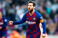 Messi ghi 4 bàn, Real mất ngôi đầu mất luôn sao lớn