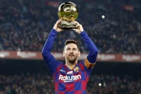 Messi “rửa” Quả bóng vàng bằng những kỷ lục