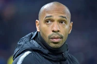 Ứng viên thay Valverde dẫn dắt Barcelona là… Thierry Henry