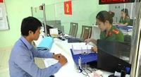 Giảm phiền hà bằng thủ tục “một cửa”