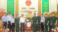 Lãnh đạo TPHCM thăm, chúc mừng Bộ đội Biên phòng TPHCM