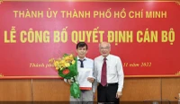 Đồng chí Nguyễn Khắc Văn phụ trách, điều hành hoạt động của Báo Sài Gòn Giải Phóng