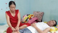 Làm mướn bấp bênh nuôi chồng gặp nạn