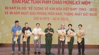 Phim tài liệu \