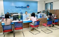 VietinBank mua lại trước hạn toàn bộ nợ xấu từ VAMC 