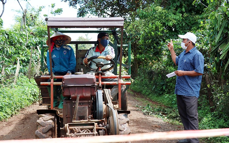  Vận dụng luật tục trong phòng, chống dịch ở vùng dân tộc thiểu số Tây Nguyên 