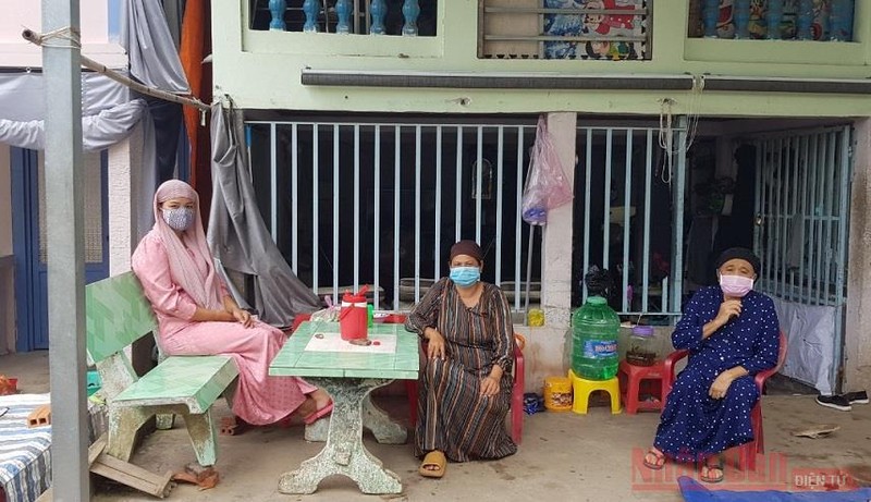  Đồng bào Chăm chung tay phòng, chống dịch 