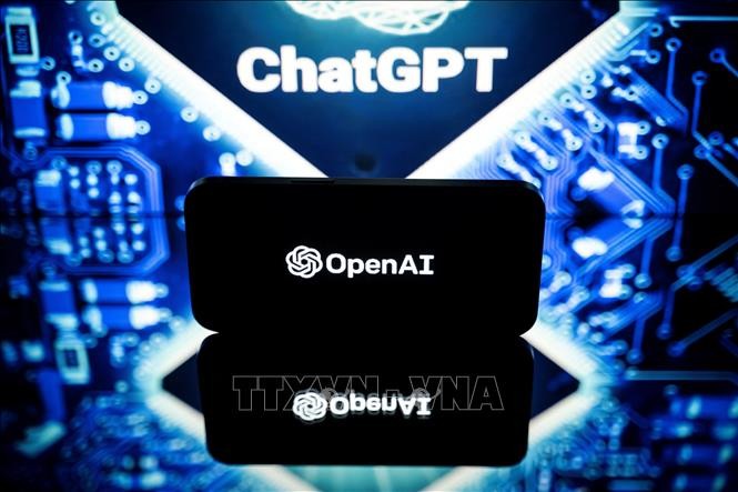  OpenAI lo ngại người dùng nảy sinh tình cảm với ChatGPT 