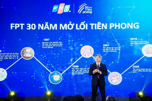 NDO -  Bắt đầu từ con số 0 của 13 nhà khoa học với đam mê công nghệ, trong 30 năm không ngừng nỗ lực, FPT đã định danh được trên bản đồ công nghệ thế giới. Trong chuỗi sự kiện hoạt động để kỷ niệm 30 năm thành lập, FPT sẽ kể lại hành trình của mình bằng công nghệ và âm nhạc vào ngày 12 và 13-9.