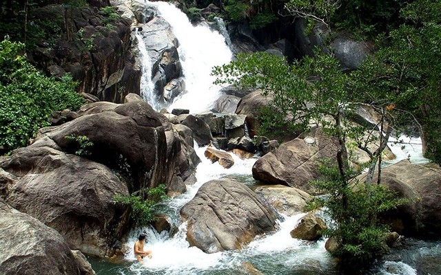  Trải nghiệm thác Bà 