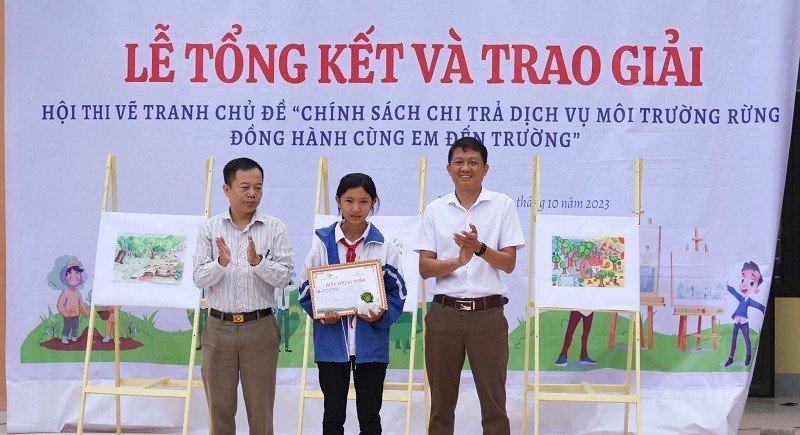  Trao giải hội thi vẽ tranh về chính sách chi trả dịch vụ môi trường rừng 