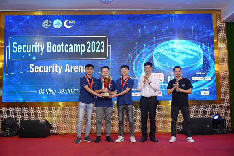  VNPT ba năm liên tiếp vô địch tại Đấu trường an toàn thông tin Security Bootcamp 