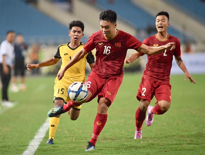  Thắng đậm Brunei 6-0, Việt Nam tạm dẫn đầu bảng 