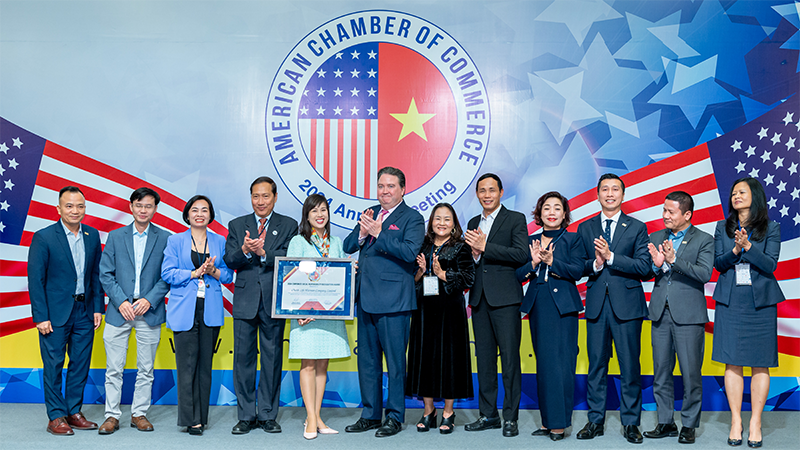  AmCham vinh danh Chubb Life vì những đóng góp cộng đồng nổi bật 