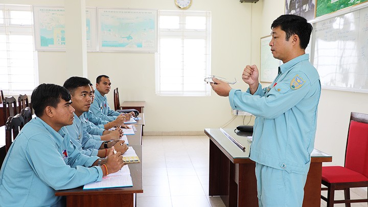  Nâng giấc mơ bay 