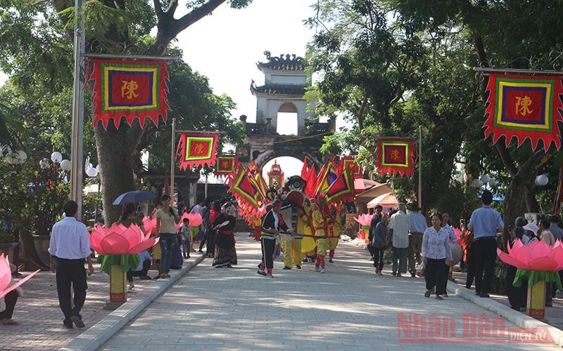  Thúc đẩy xây dựng thương hiệu quốc gia về du lịch văn hóa 