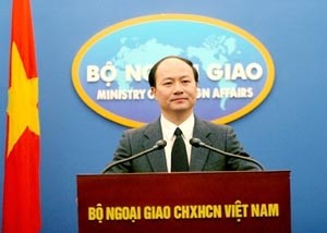  Việt Nam có đầy đủ bằng chứng lịch sử và cơ sở pháp lý để khẳng định chủ quyền đối với hai quần đảo Hoàng Sa và Trường Sa 