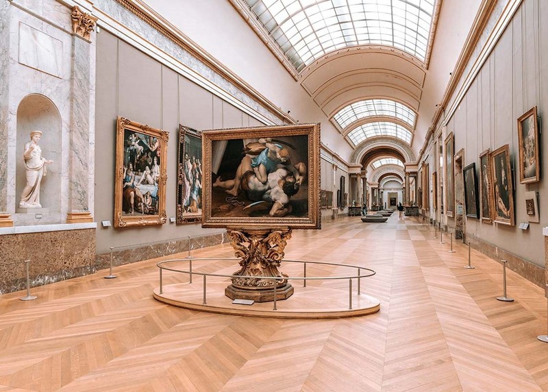  Lịch sử lâu đời của Louvre 