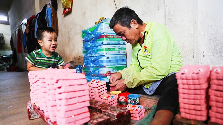  Nghề làm tượng Táo quân ở Bao Vinh 