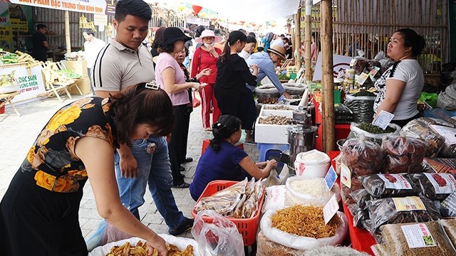  Tăng cường kết nối cung - cầu 